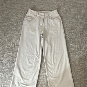 Lululemon city sleek cropped wide leg pants size 27